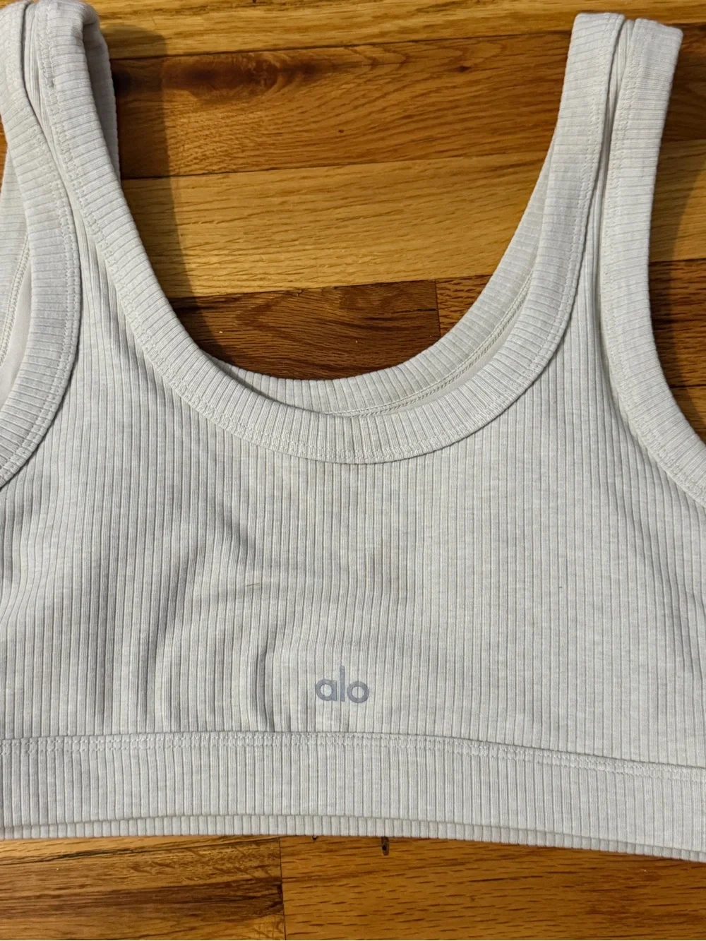 ALO Yoga Beige Ribbed Cropped Tank Top Size XL Like New